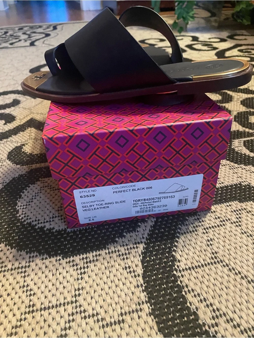 Tory Burch Black Leather Toe-Ring Slide Sandals with Gold Logo Inset